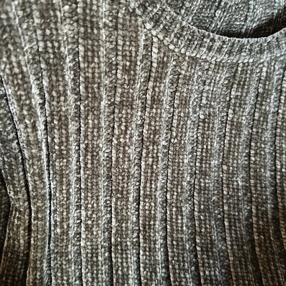 takara Girls Knit Crop Sweater Size M - Picture 8 of 8